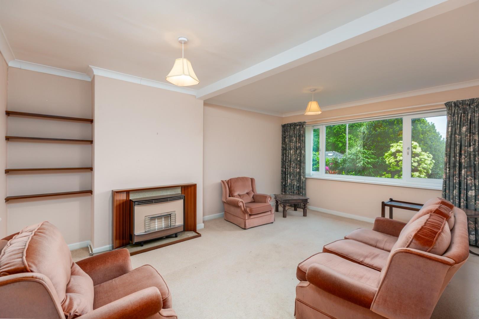 Whiteshell Drive, Langland, Swansea, SA3 4SY